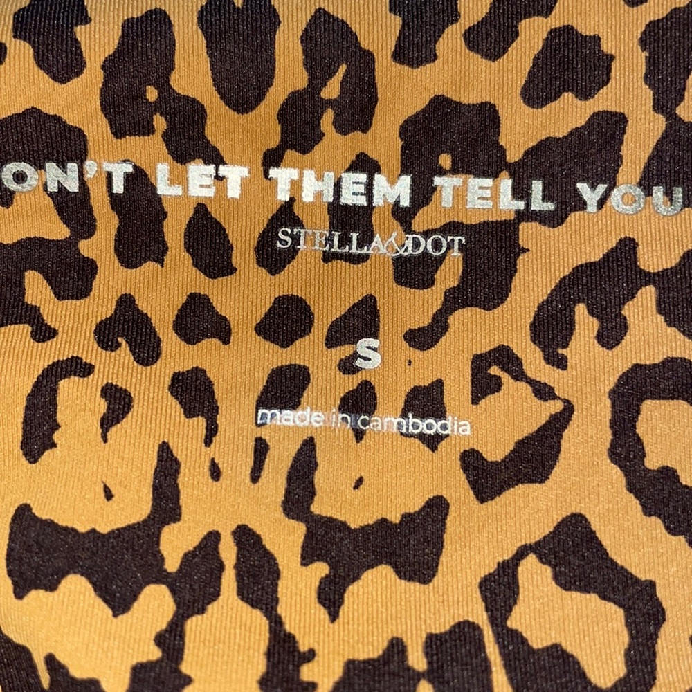 Stella&Dot top of the line animal print leggings. Copper and dark brown. - Picture 3 of 7